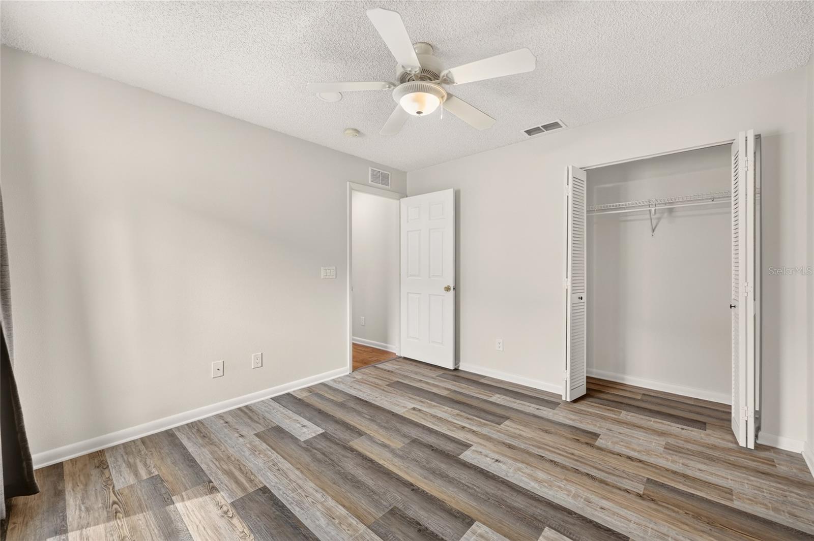 9469 SW 93RD LOOP, Ocala, FL 34481
