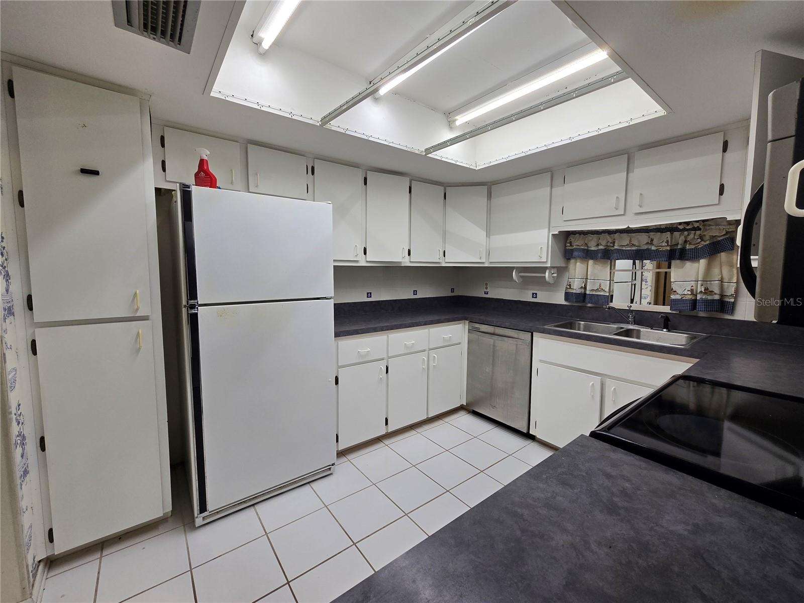 606 MIDWAY DRIVE, #B, Ocala, FL 34472 606 MIDWAY DRIVE, #B, Ocala, FL 34472