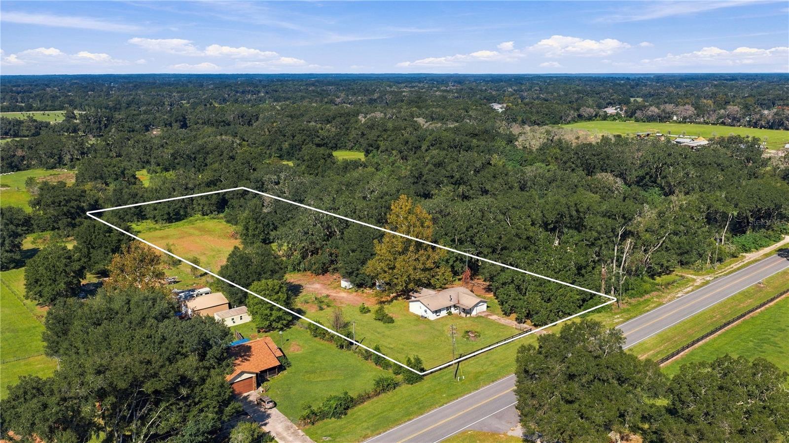 15600 NE JACKSONVILLE ROAD, Citra, FL 32113