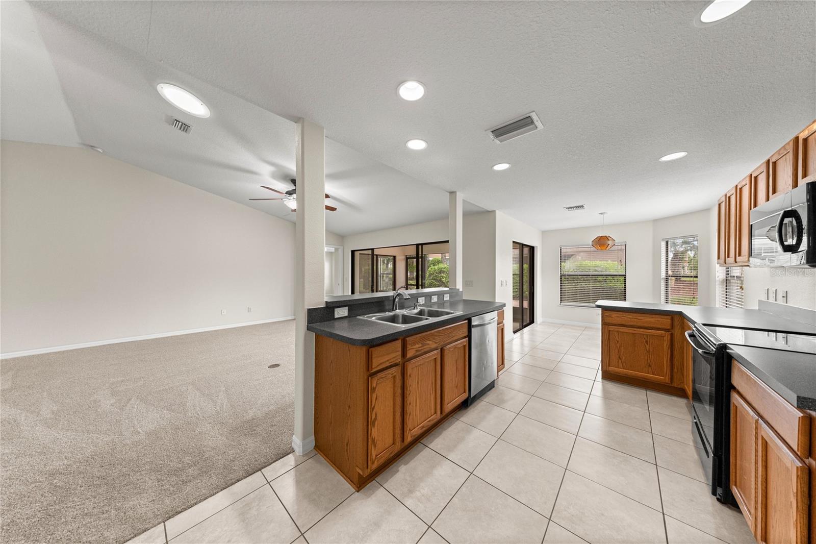 16424 SW 14TH AVENUE ROAD, Ocala, FL 34473