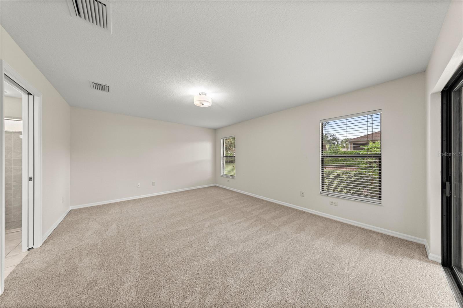 16424 SW 14TH AVENUE ROAD, Ocala, FL 34473