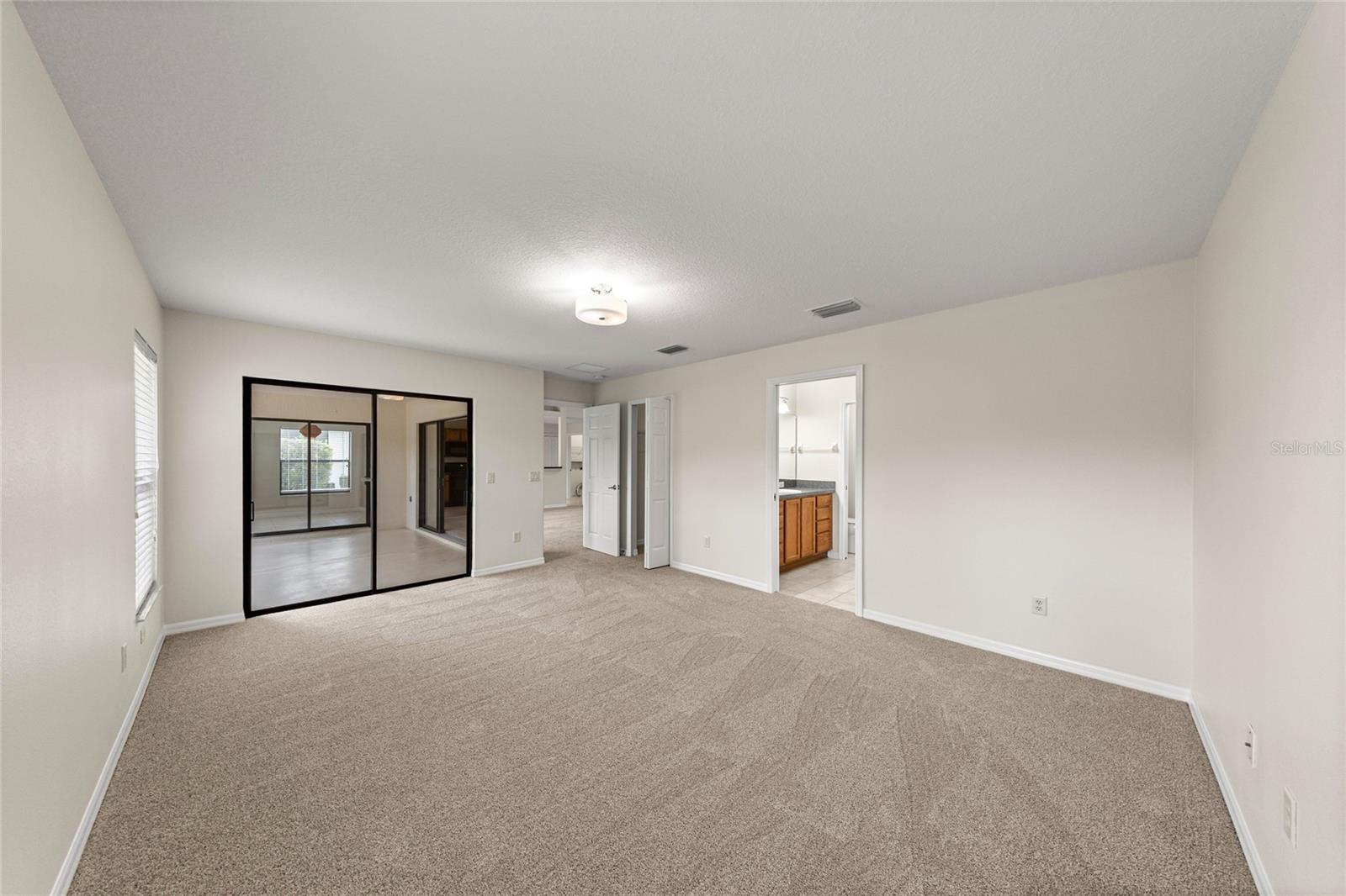16424 SW 14TH AVENUE ROAD, Ocala, FL 34473