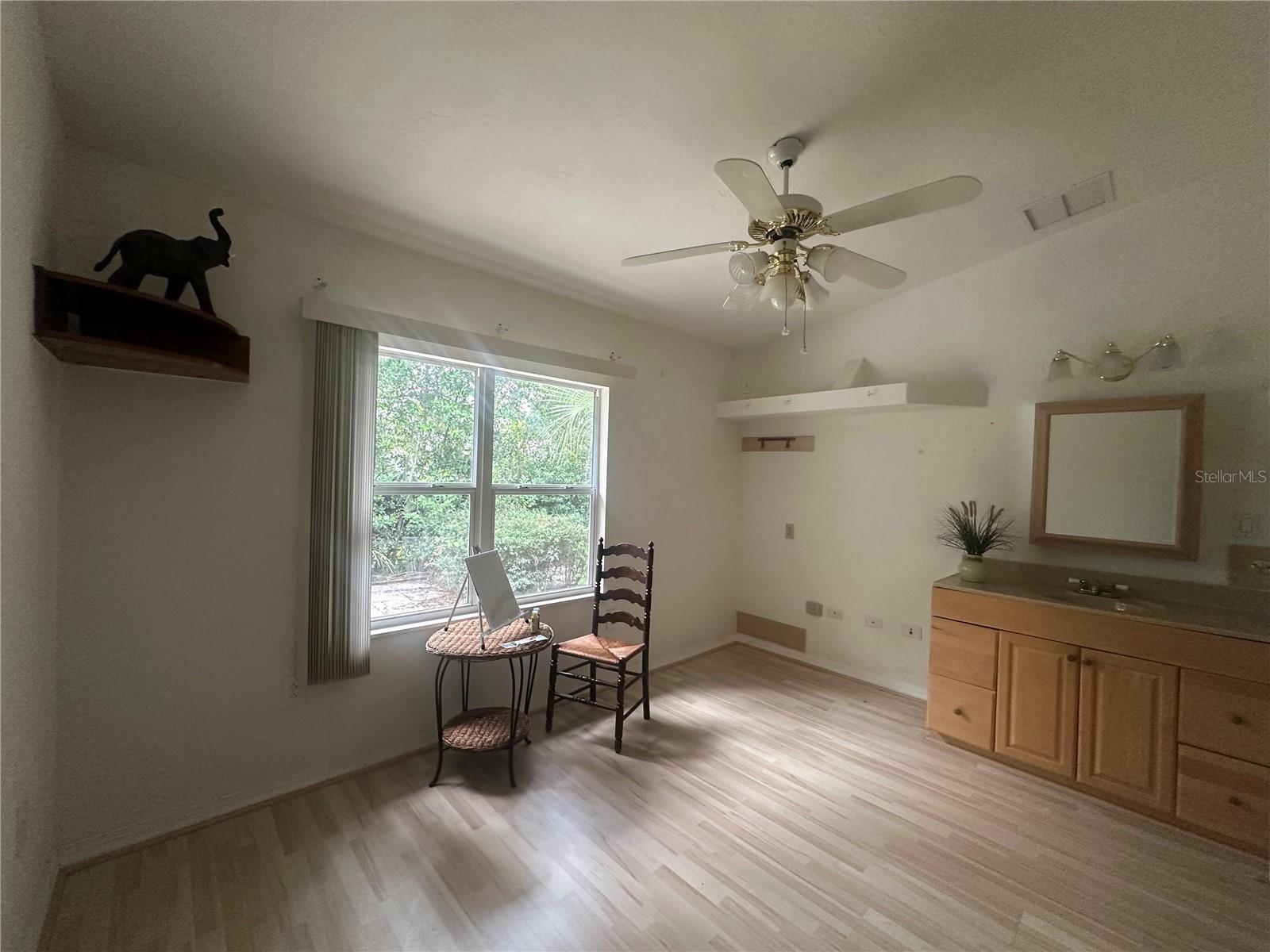 Craft/Bonus room
