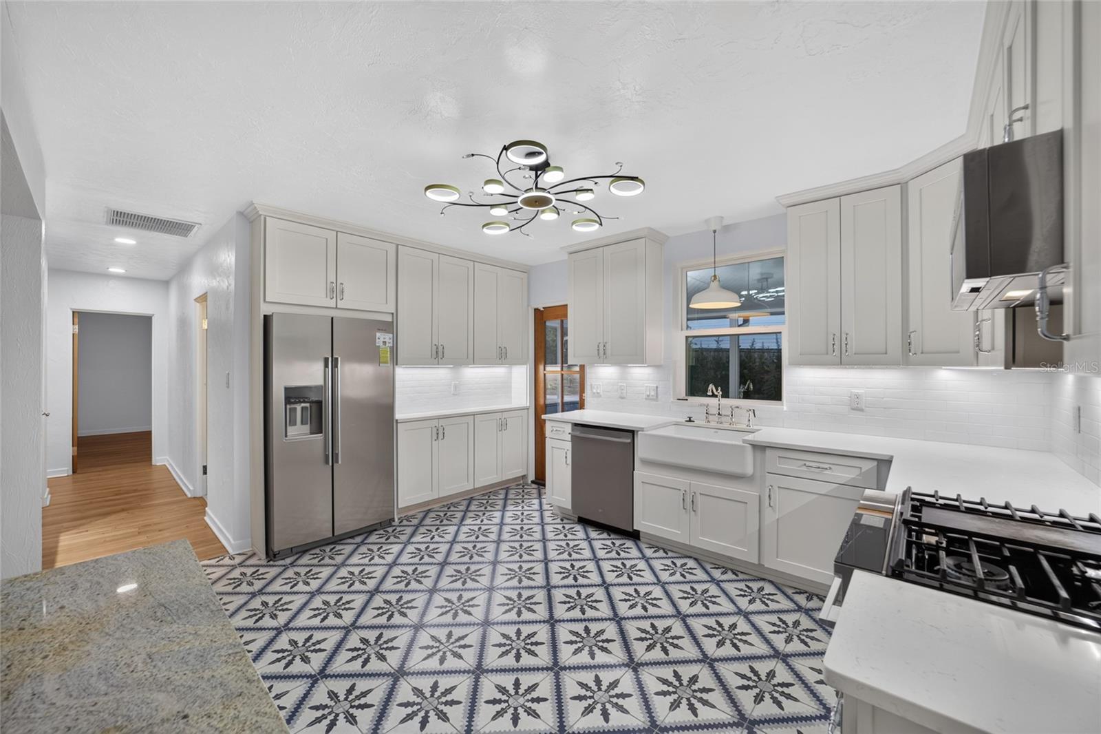 1516 E FORT KING STREET, Ocala, FL 34471
