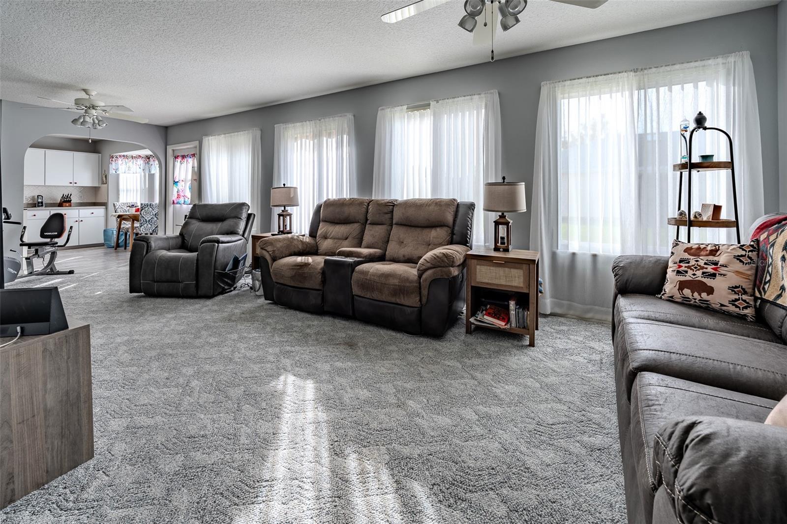 6492 SW 84TH STREET, Ocala, FL 34476