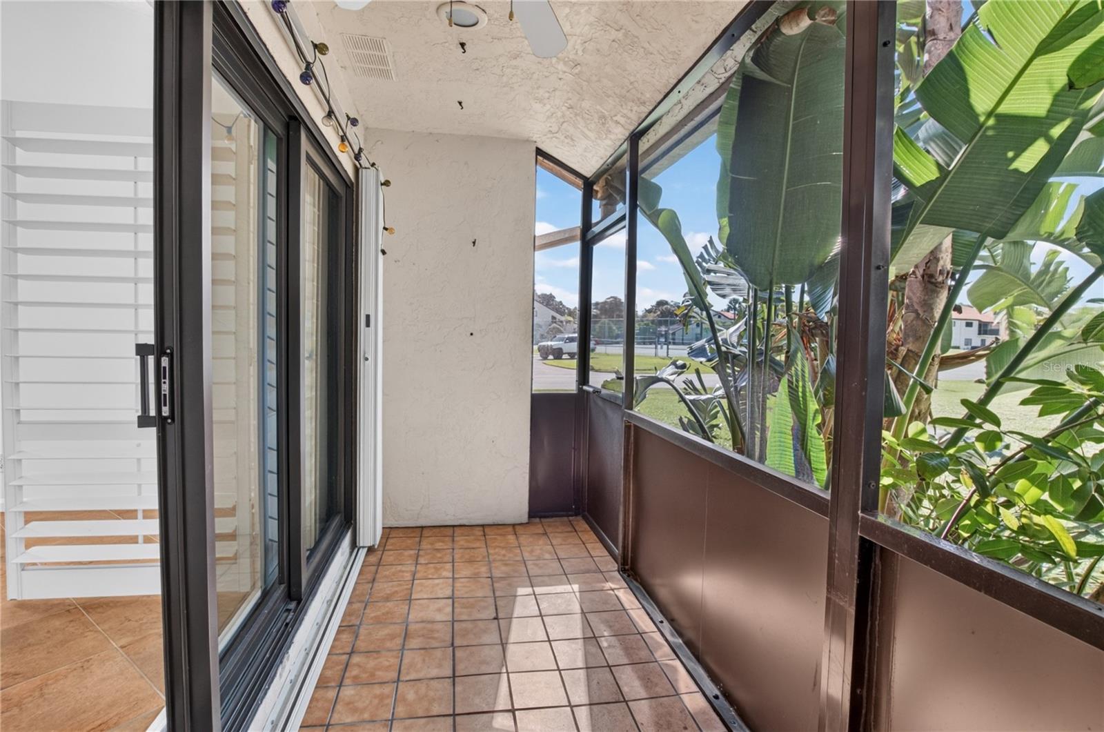 Balcony / Lanai