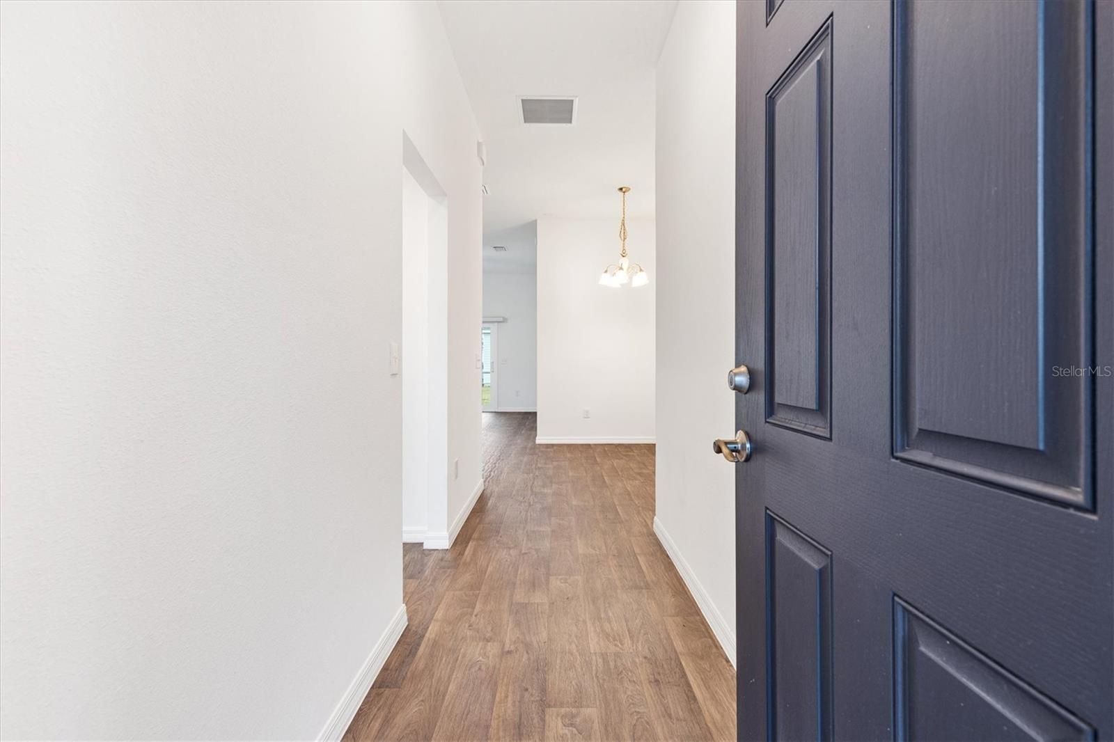 6225 DINGMAN WAY, The Villages, FL 32163 6225 DINGMAN WAY, The Villages, FL 32163
