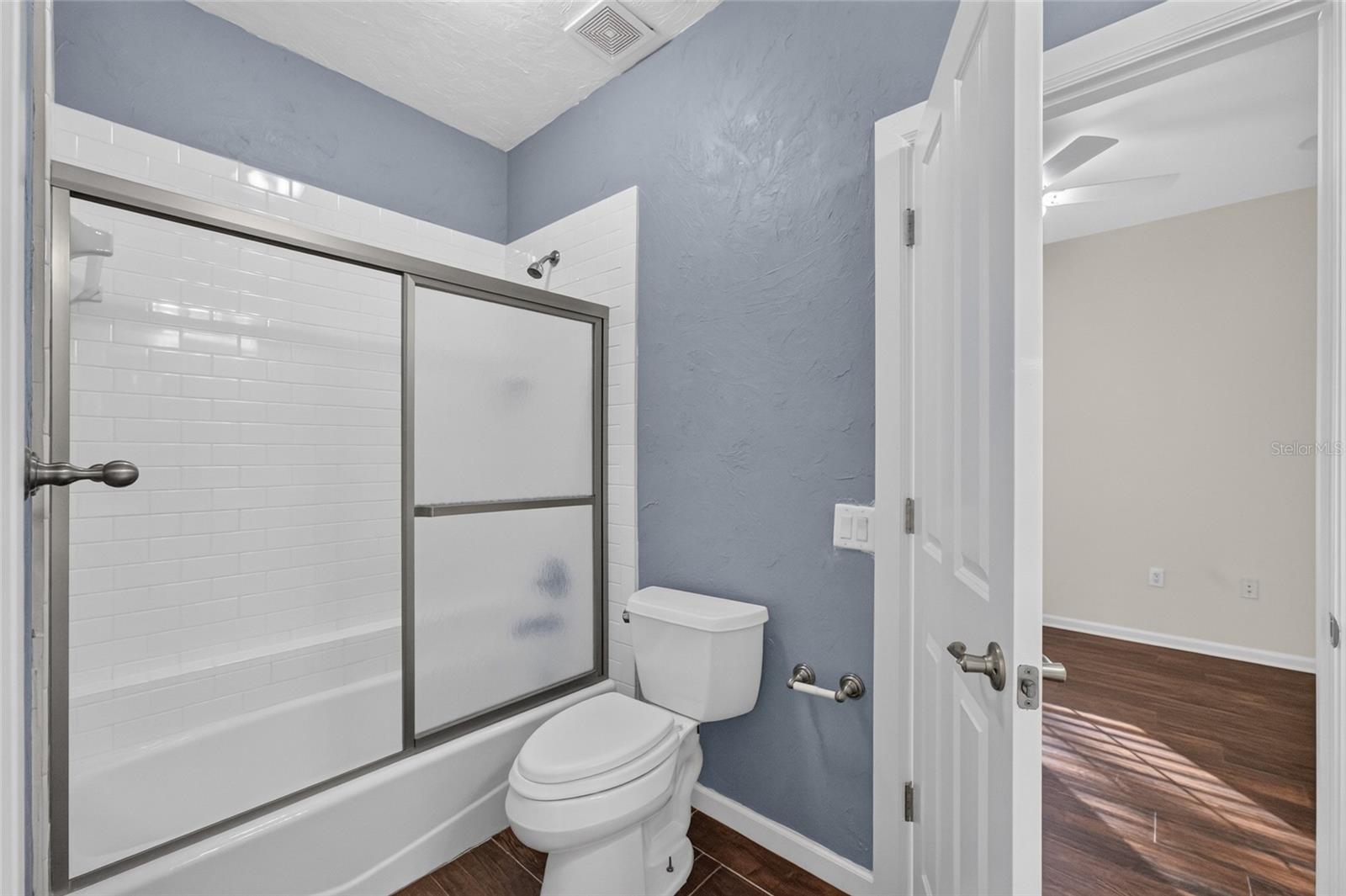 9255 SW 29TH AVENUE, Gainesville, FL 32608