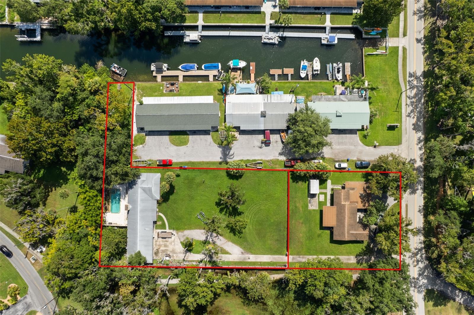149 & 151 SE PARADISE POINT ROAD, Crystal River, FL 34429