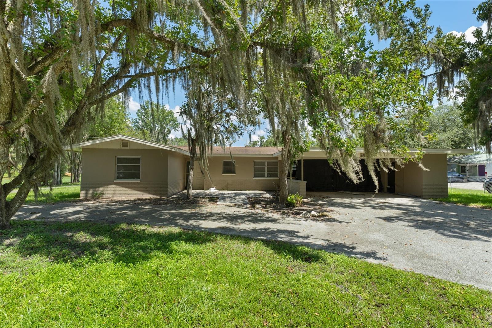 149 & 151 SE PARADISE POINT ROAD, Crystal River, FL 34429
