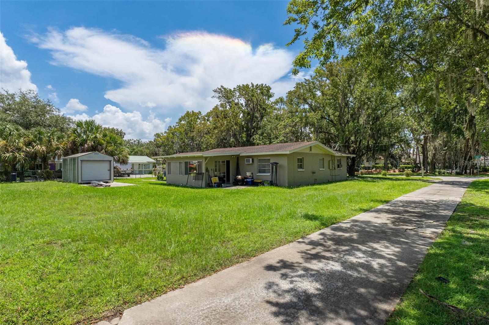 149 & 151 SE PARADISE POINT ROAD, Crystal River, FL 34429