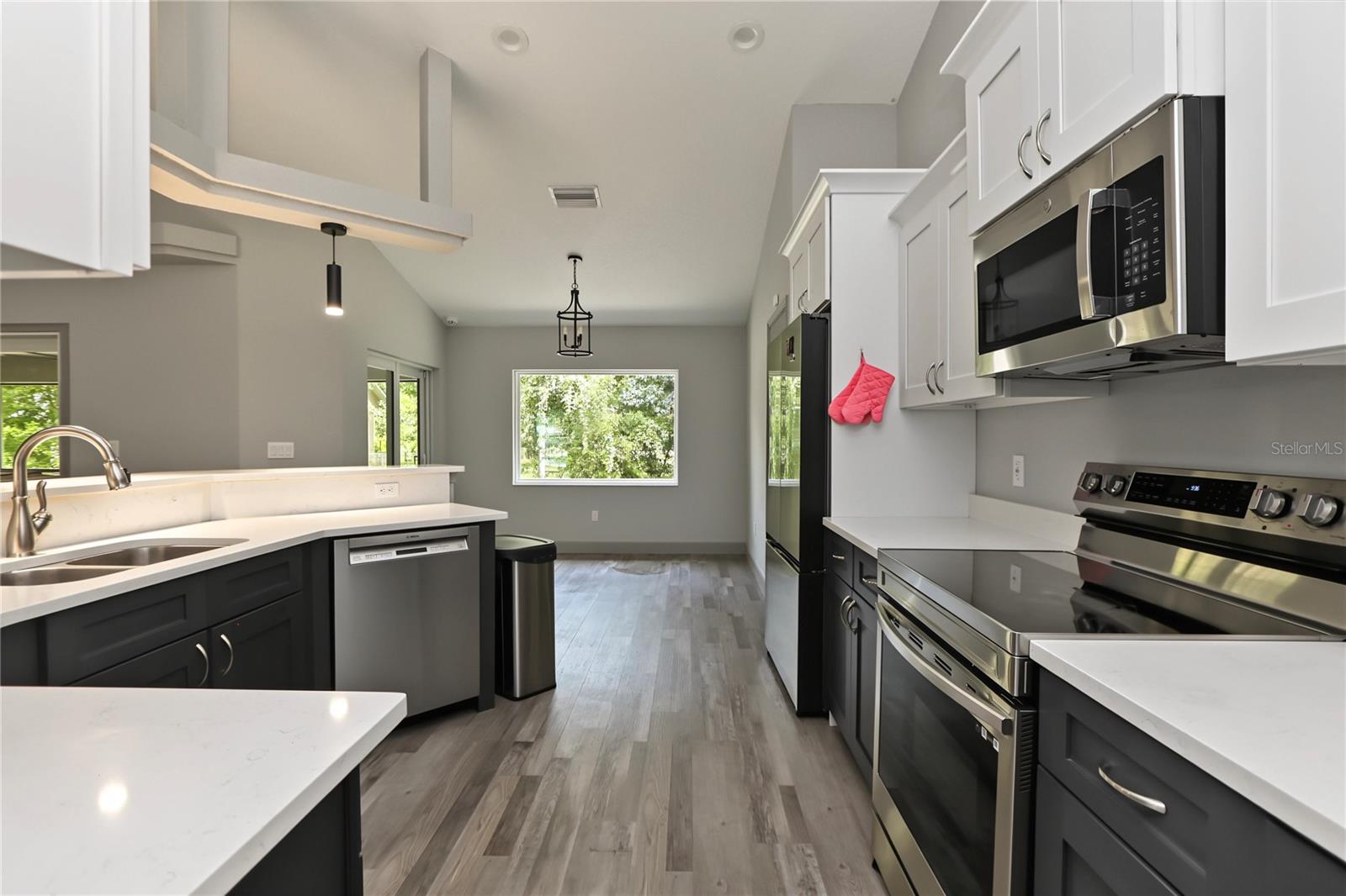 10377 SW 186 AVENUE, Dunnellon, FL 34432