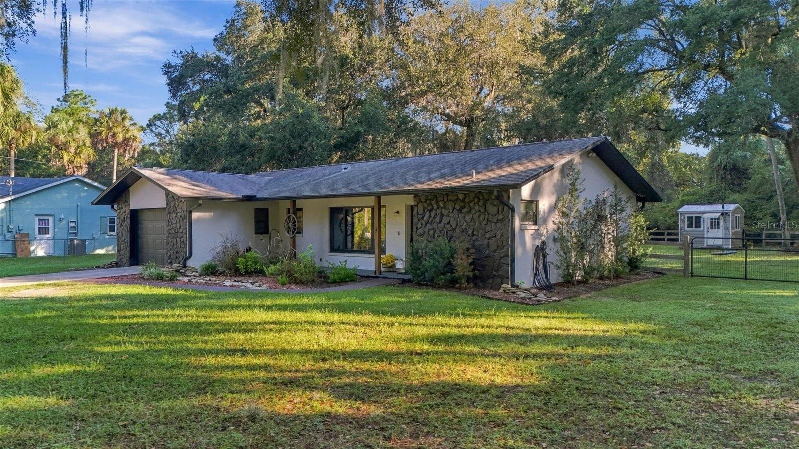 11129 W CEDAR LAKE DRIVE, Crystal River, FL 34428