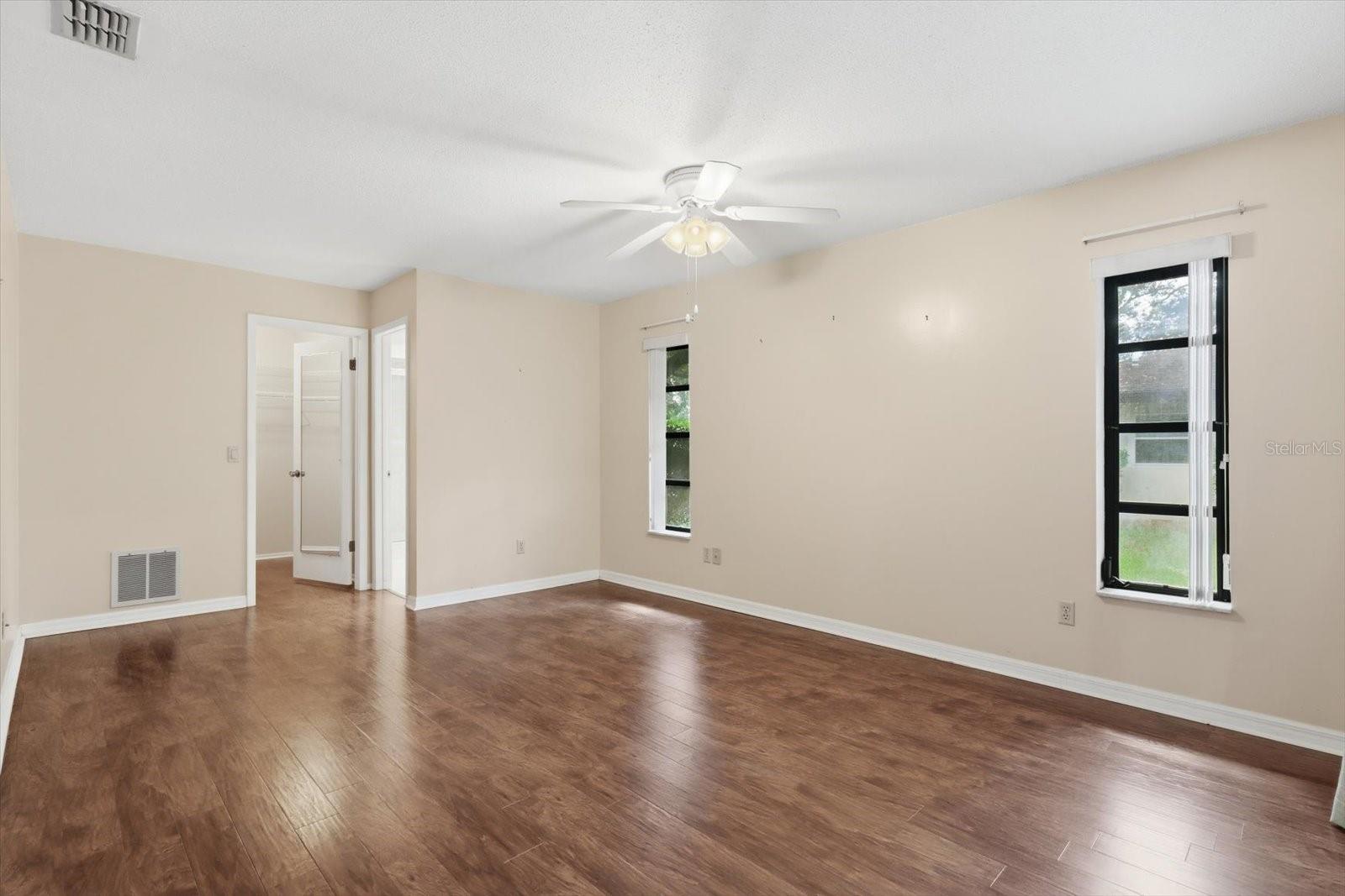 30 SYCAMORE CIRCLE, Homosassa, FL 34446