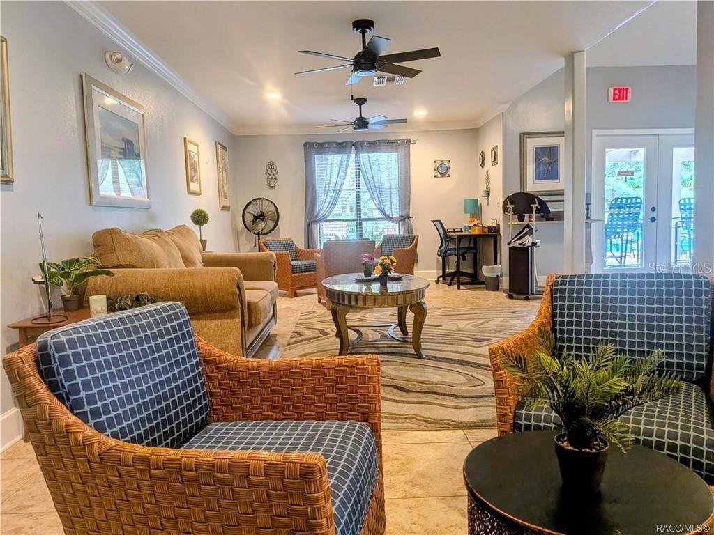 940 DOUGLAS AVENUE, #172, Altamonte Springs, FL 32714