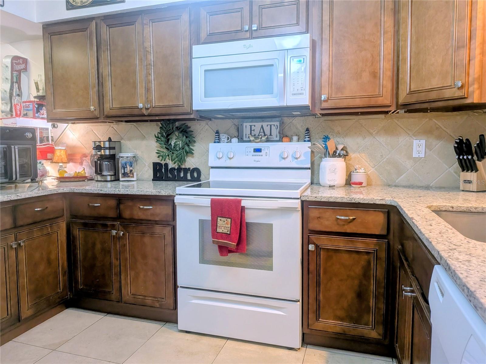 940 DOUGLAS AVENUE, #172, Altamonte Springs, FL 32714
