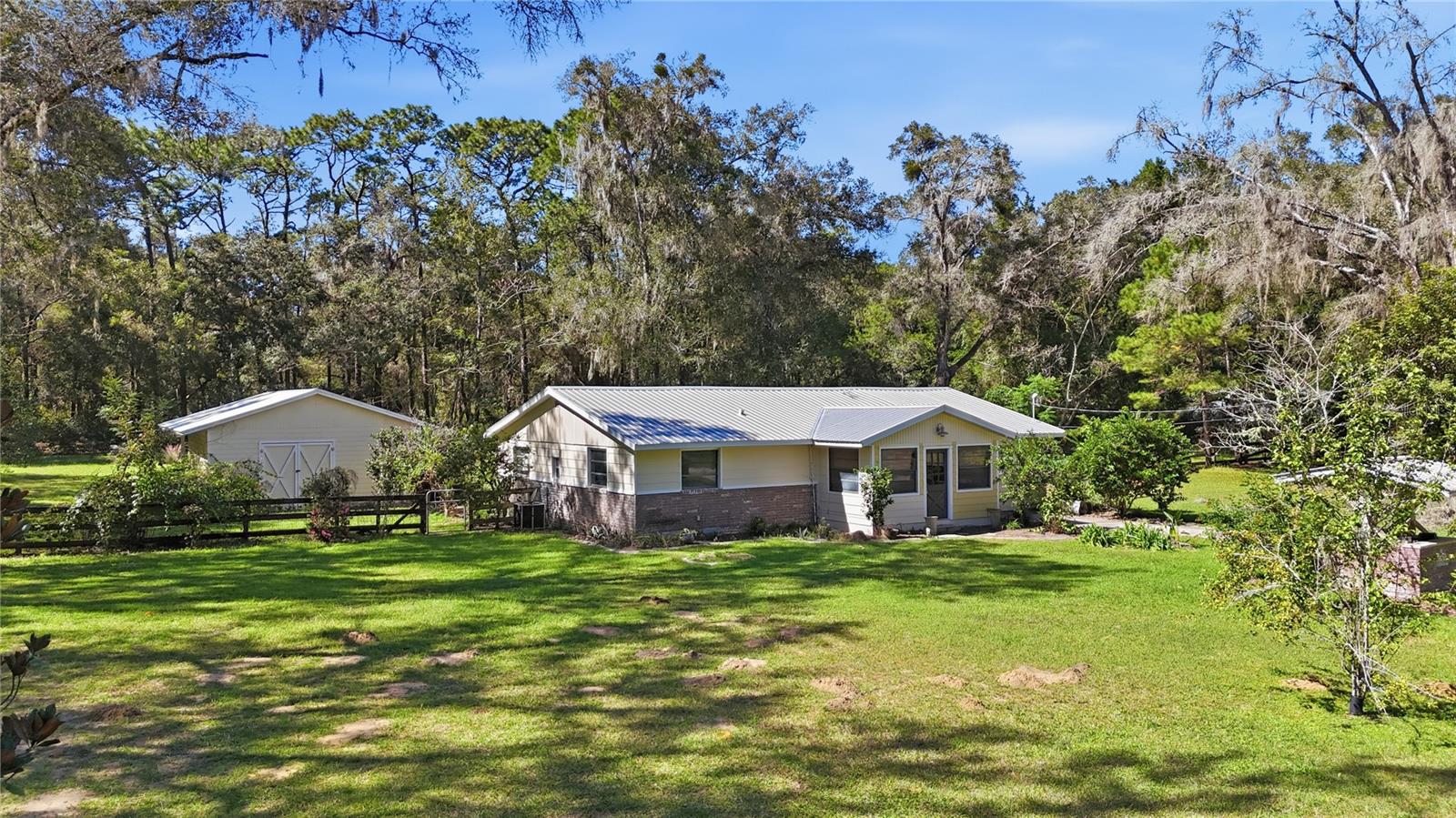 10012 N TALL PINES TERRACE, Dunnellon, FL 34434