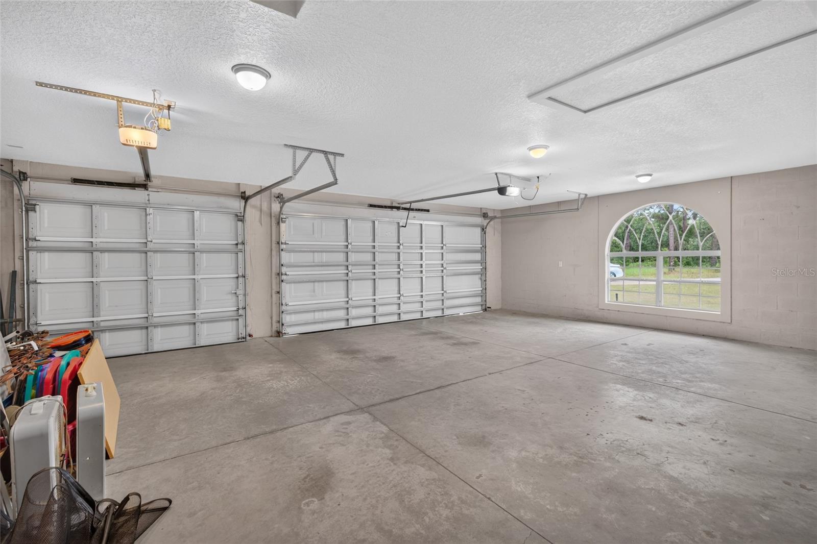 Three Car Garage