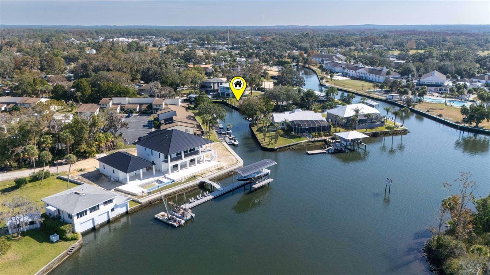 1924 SE 3RD COURT, Crystal River, FL 34429