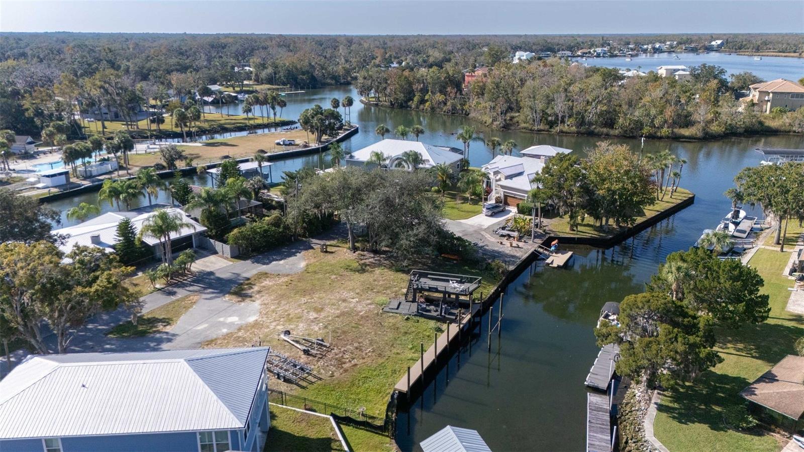 1924 SE 3RD COURT, Crystal River, FL 34429