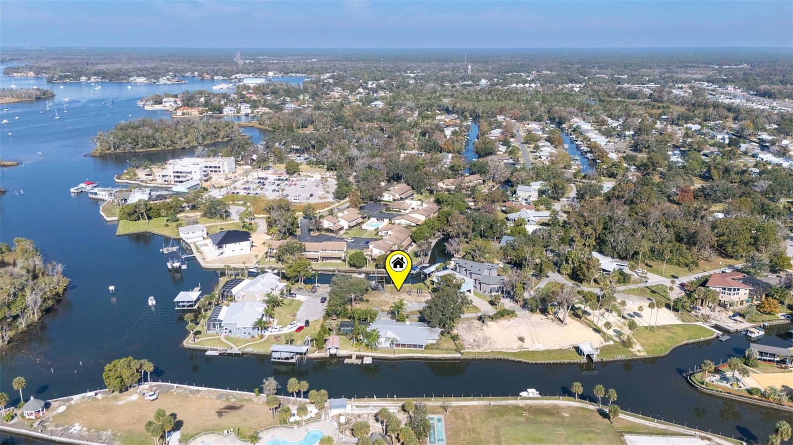 1924 SE 3RD COURT, Crystal River, FL 34429