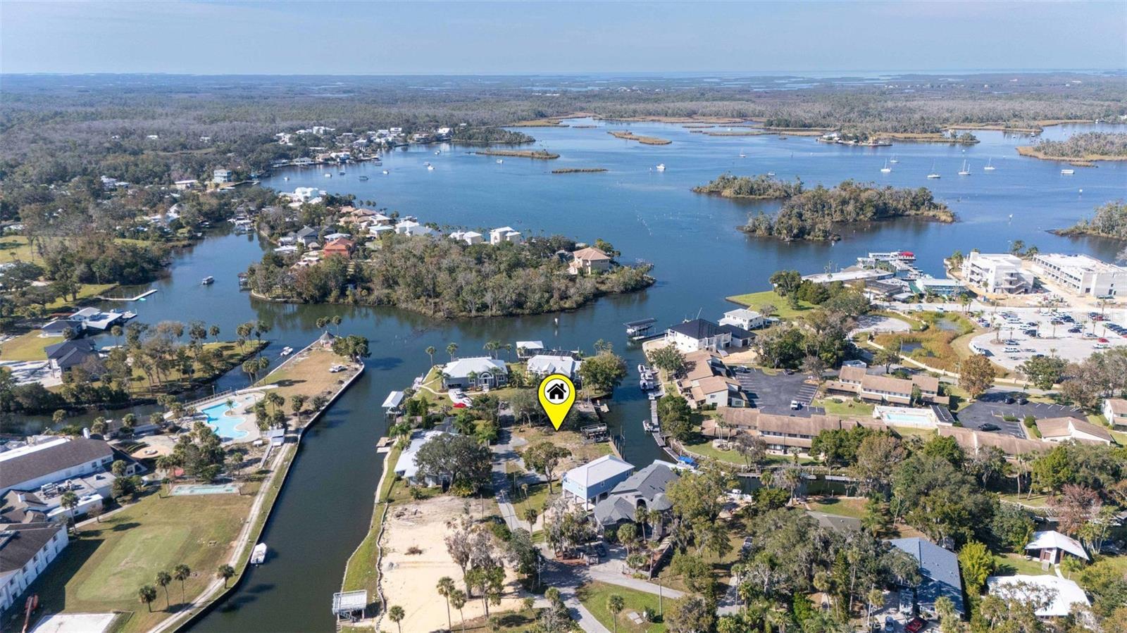 1924 SE 3RD COURT, Crystal River, FL 34429