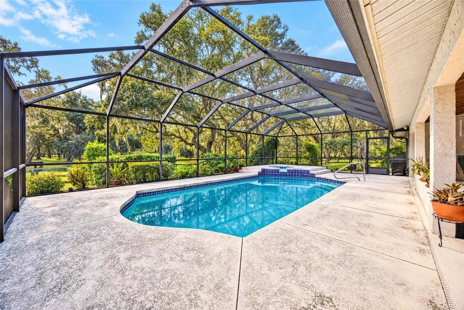 2750 NE 175TH STREET ROAD, Citra, FL 32113
