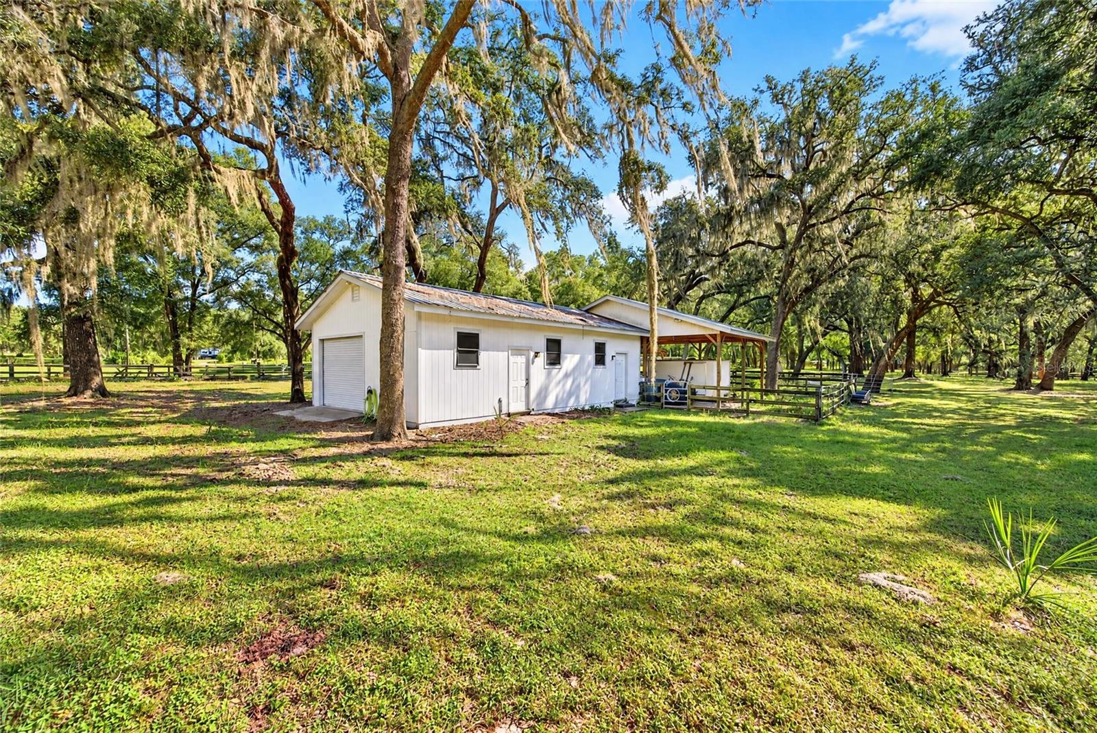 2750 NE 175TH STREET ROAD, Citra, FL 32113