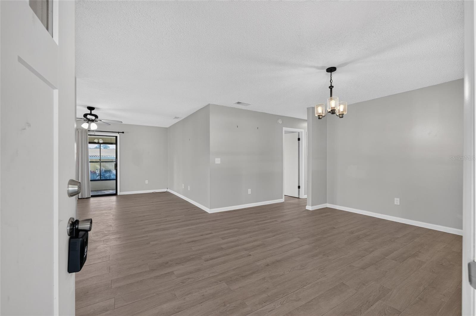 10182 SW 87TH TERRACE, Ocala, FL 34481