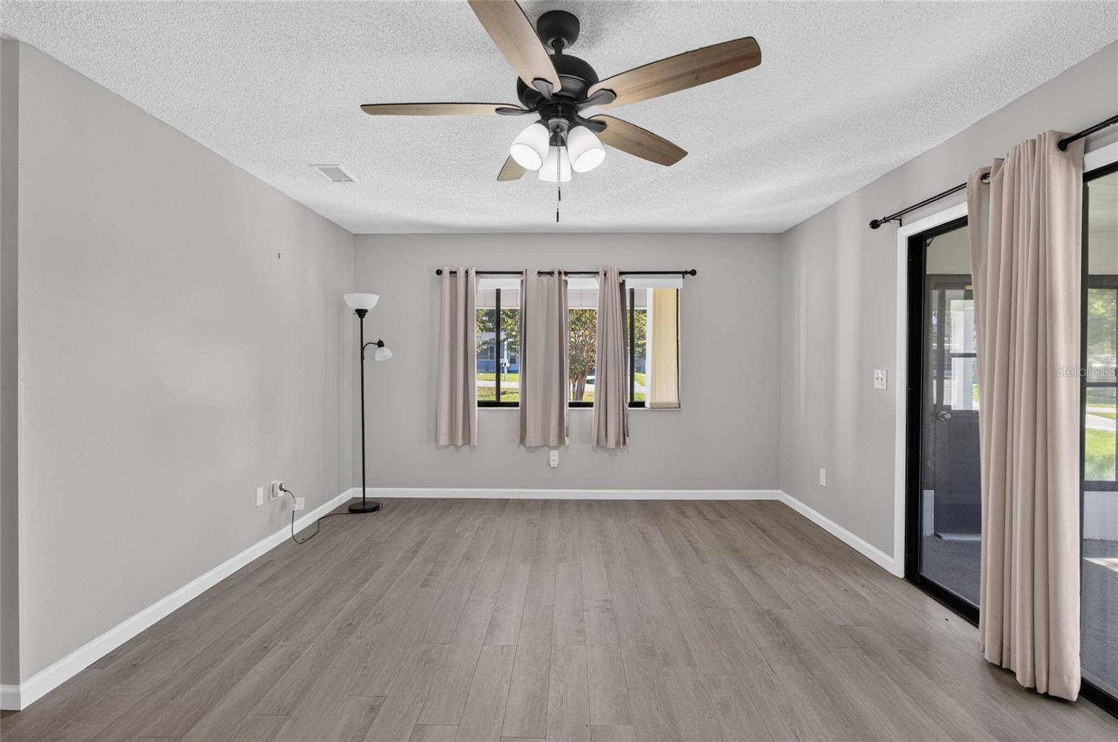 10182 SW 87TH TERRACE, Ocala, FL 34481