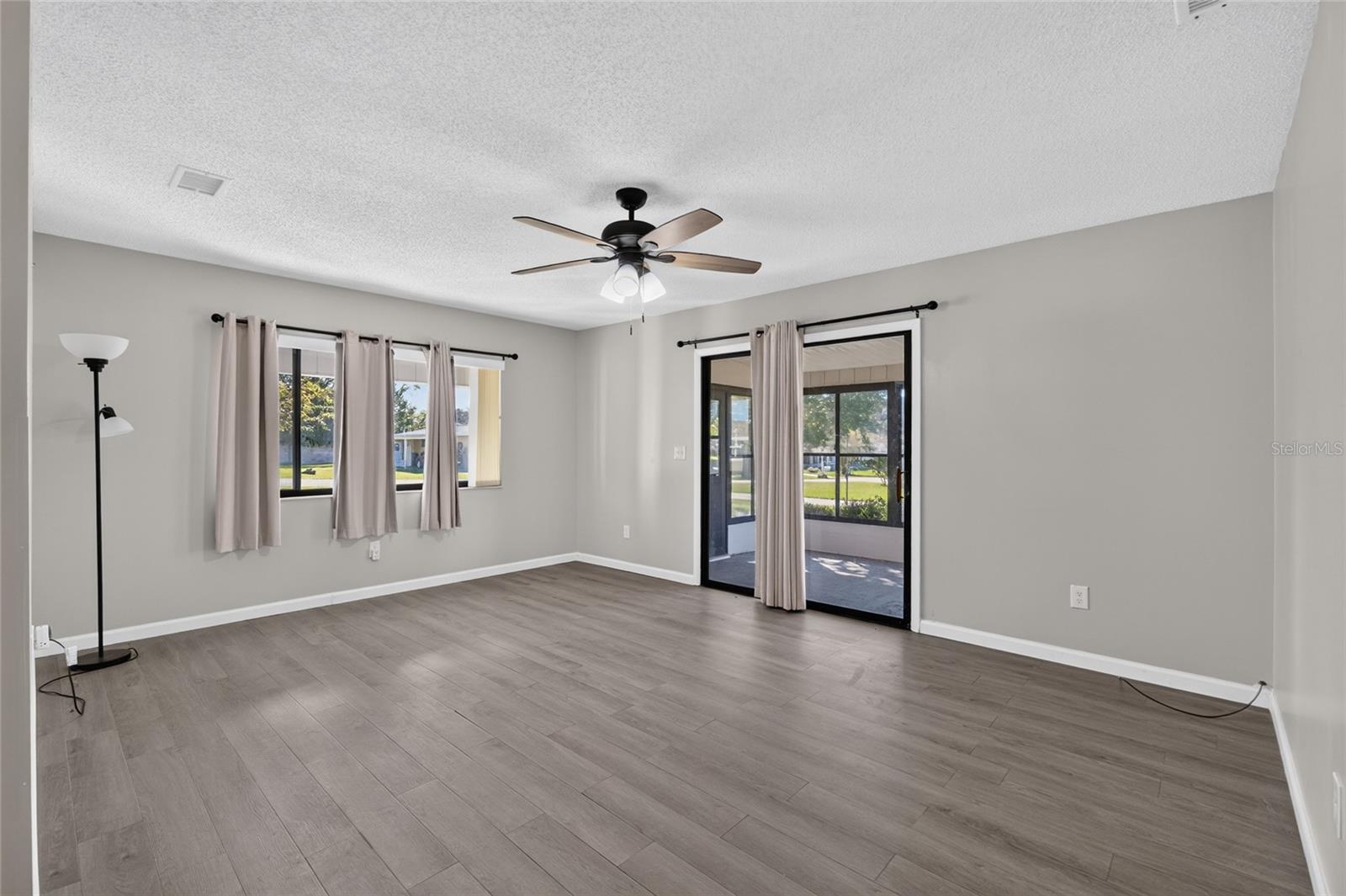 10182 SW 87TH TERRACE, Ocala, FL 34481