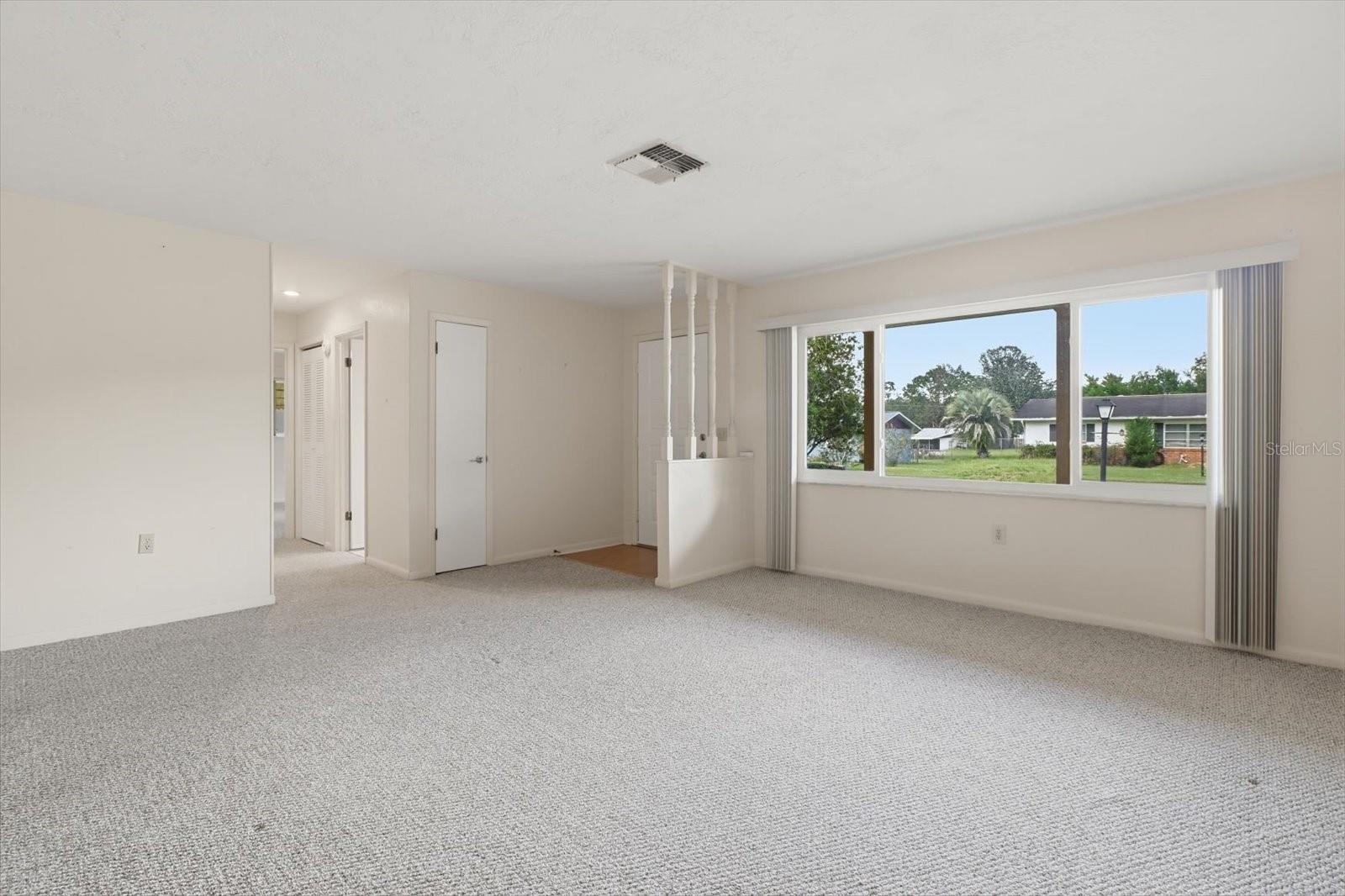 12 NEW FLORIDA AVENUE, Beverly Hills, FL 34465