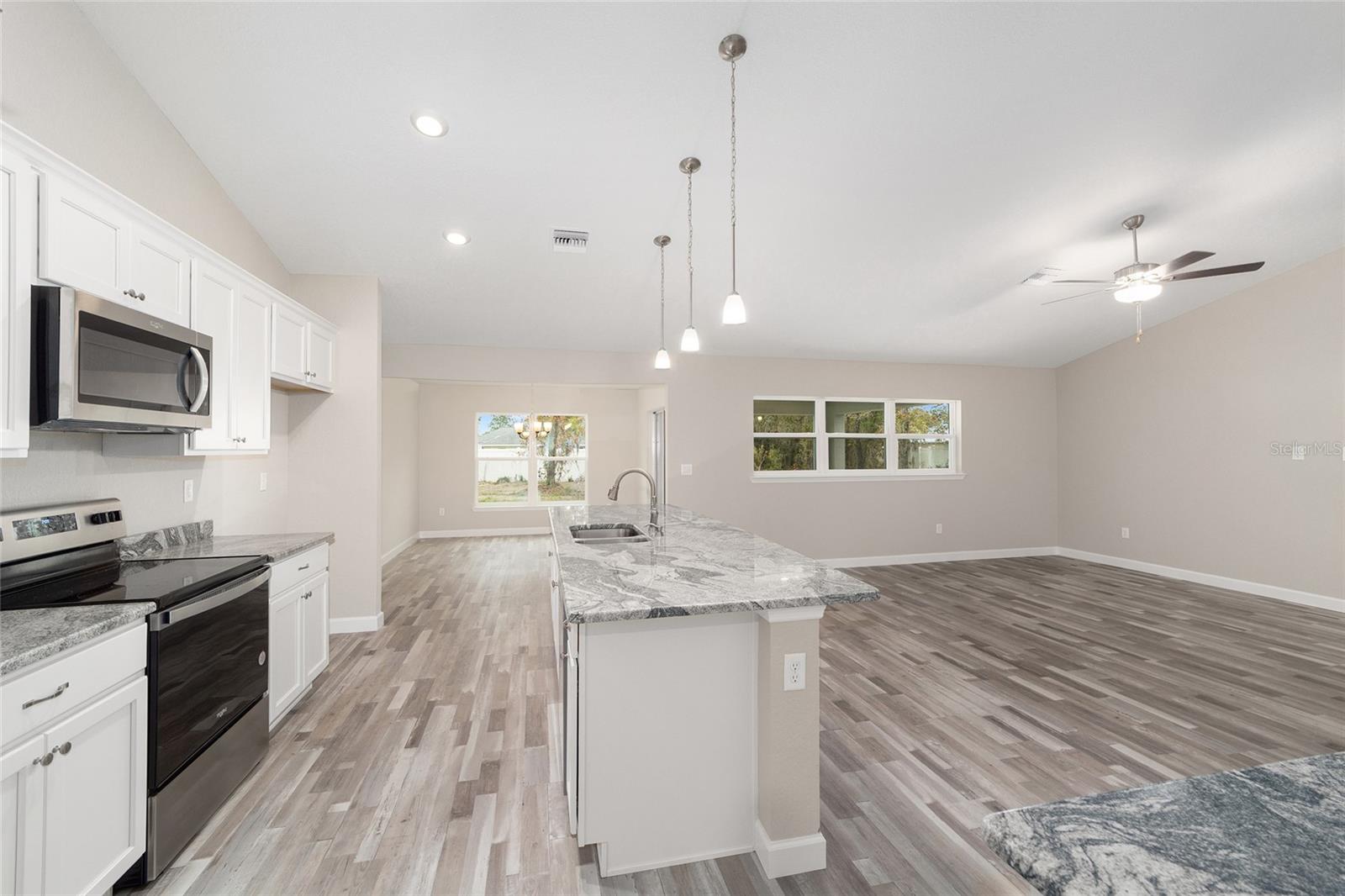 8438 SW 134TH AVENUE, Dunnellon, FL 34432