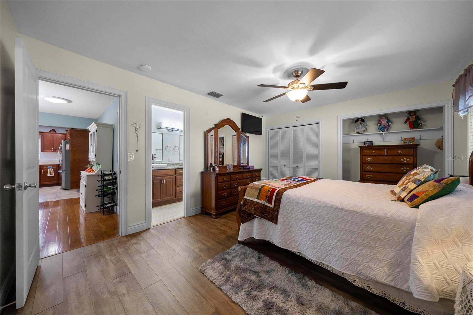 5911 W RIVERBEND ROAD, Dunnellon, FL 34433