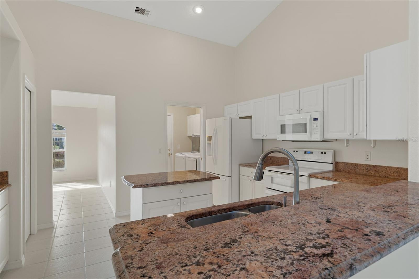 1144 E WHIRL AWAY CIRCLE, Inverness, FL 34453