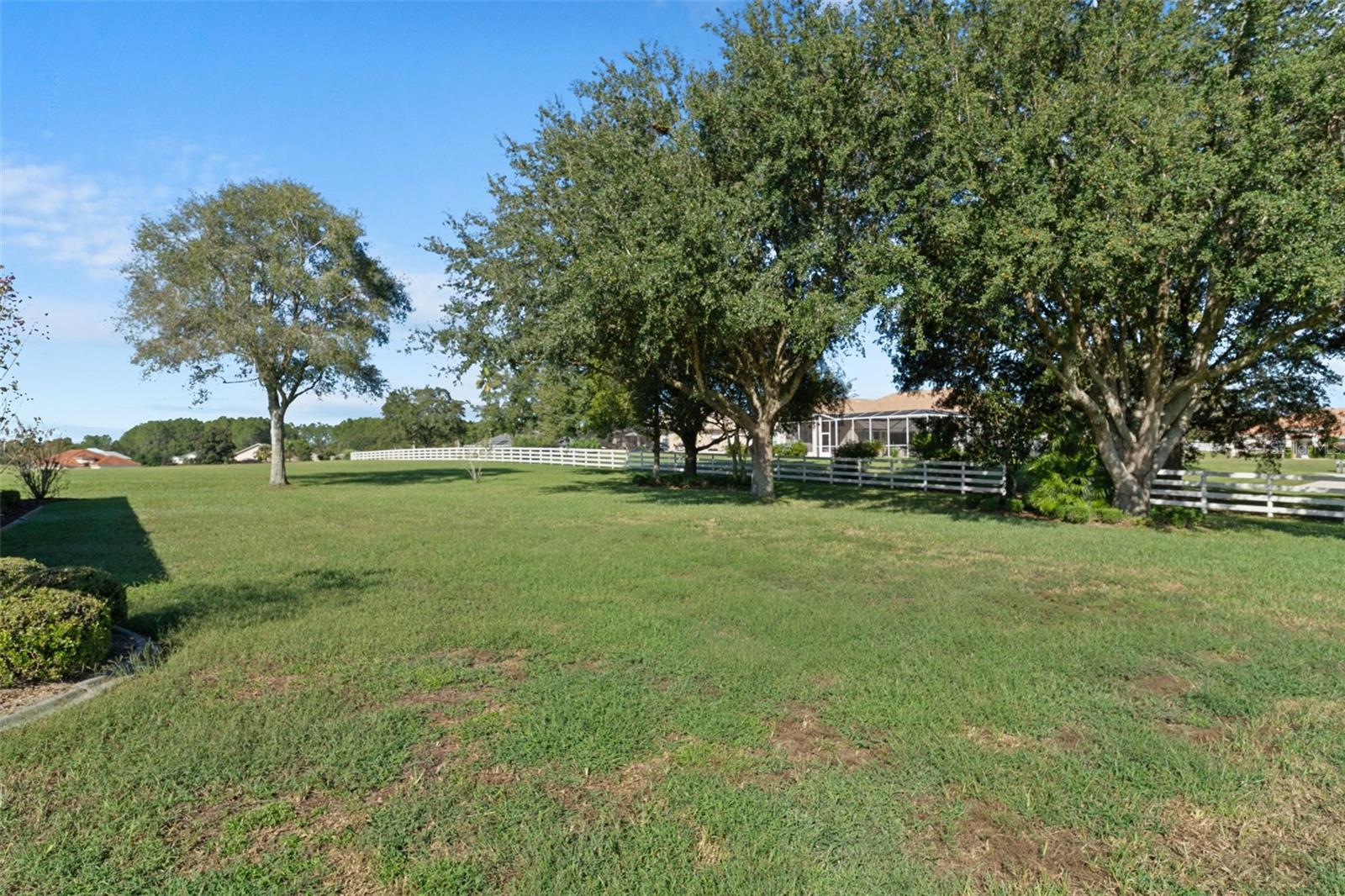 1144 E WHIRL AWAY CIRCLE, Inverness, FL 34453