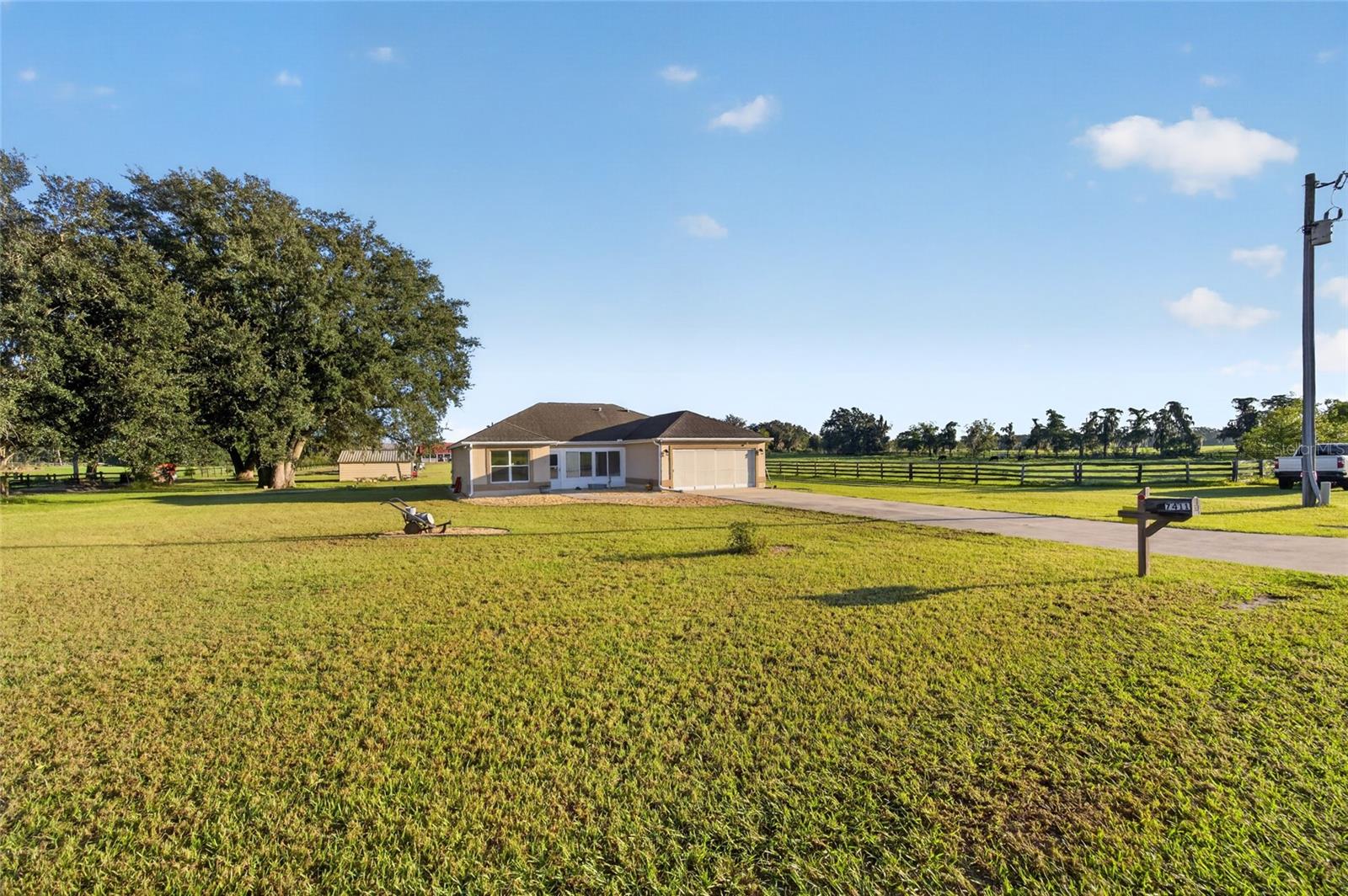 7411 SE 180TH STREET, Oxford, FL 34484