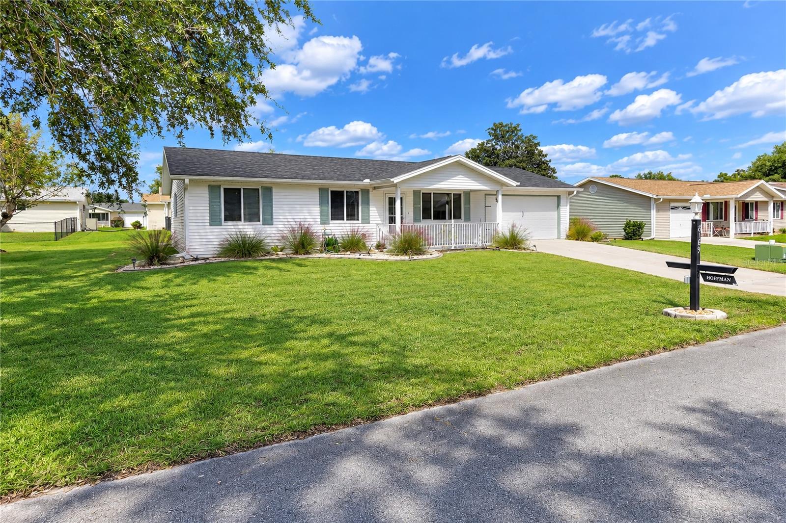 Perfect Winter Haven or year round HOME!