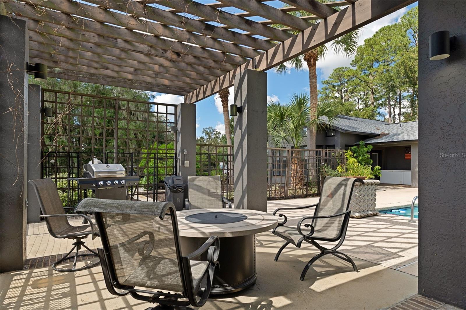 9498 NW 60TH AVENUE, Ocala, FL 34482