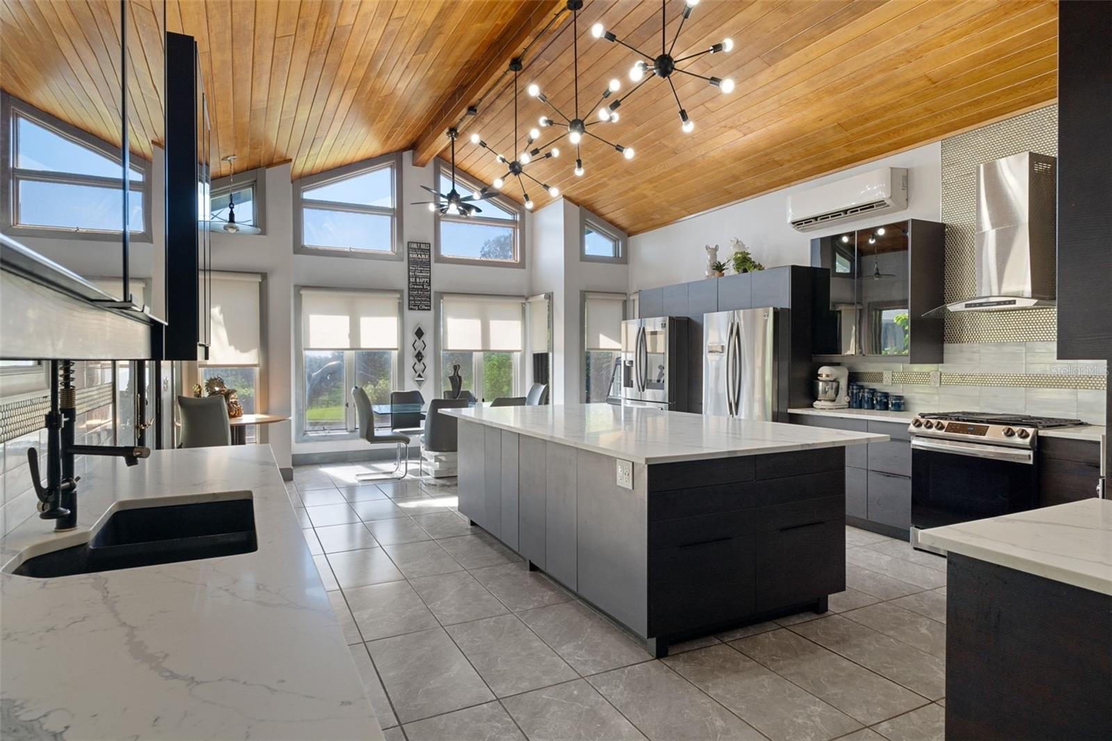 Gourmet Kitchen