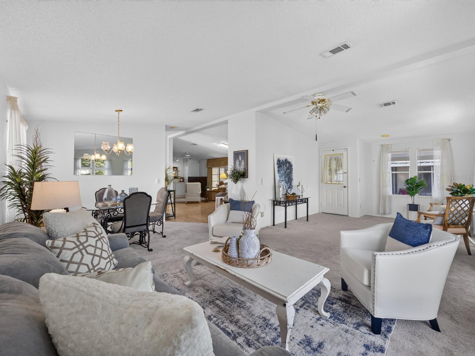 660 RAINBOW BOULEVARD, The Villages, FL 32159