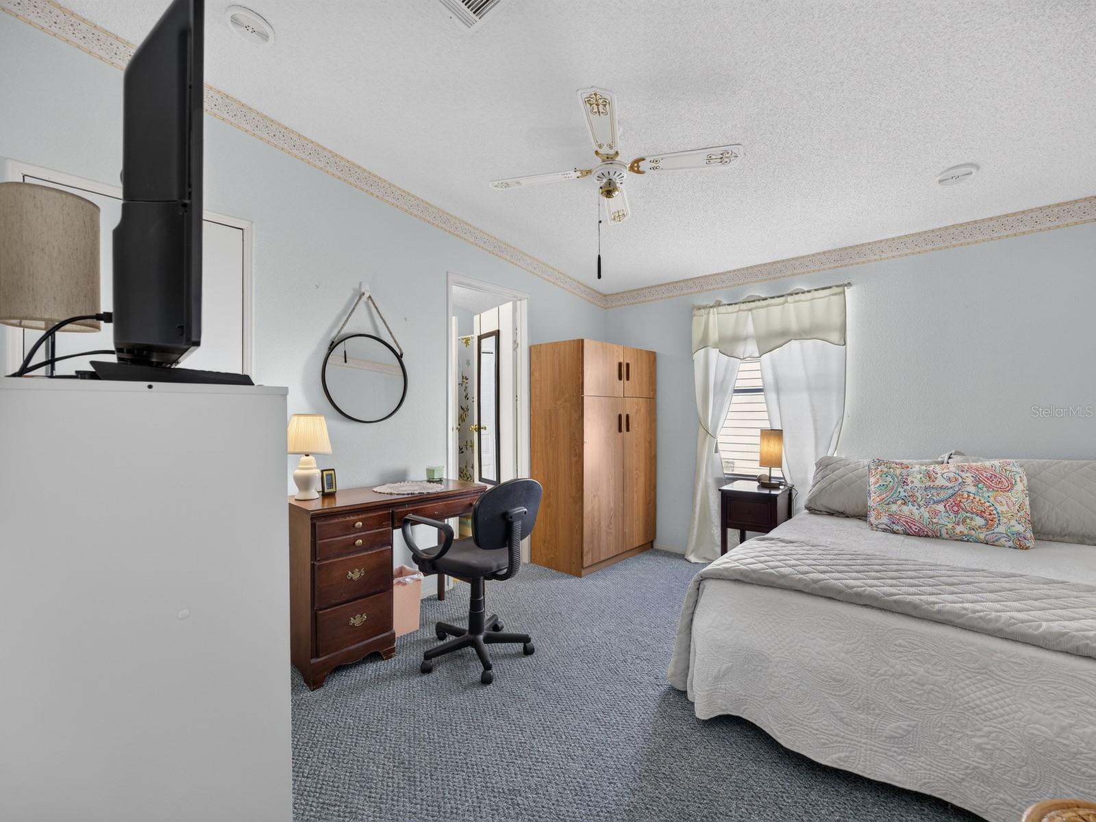 660 RAINBOW BOULEVARD, The Villages, FL 32159