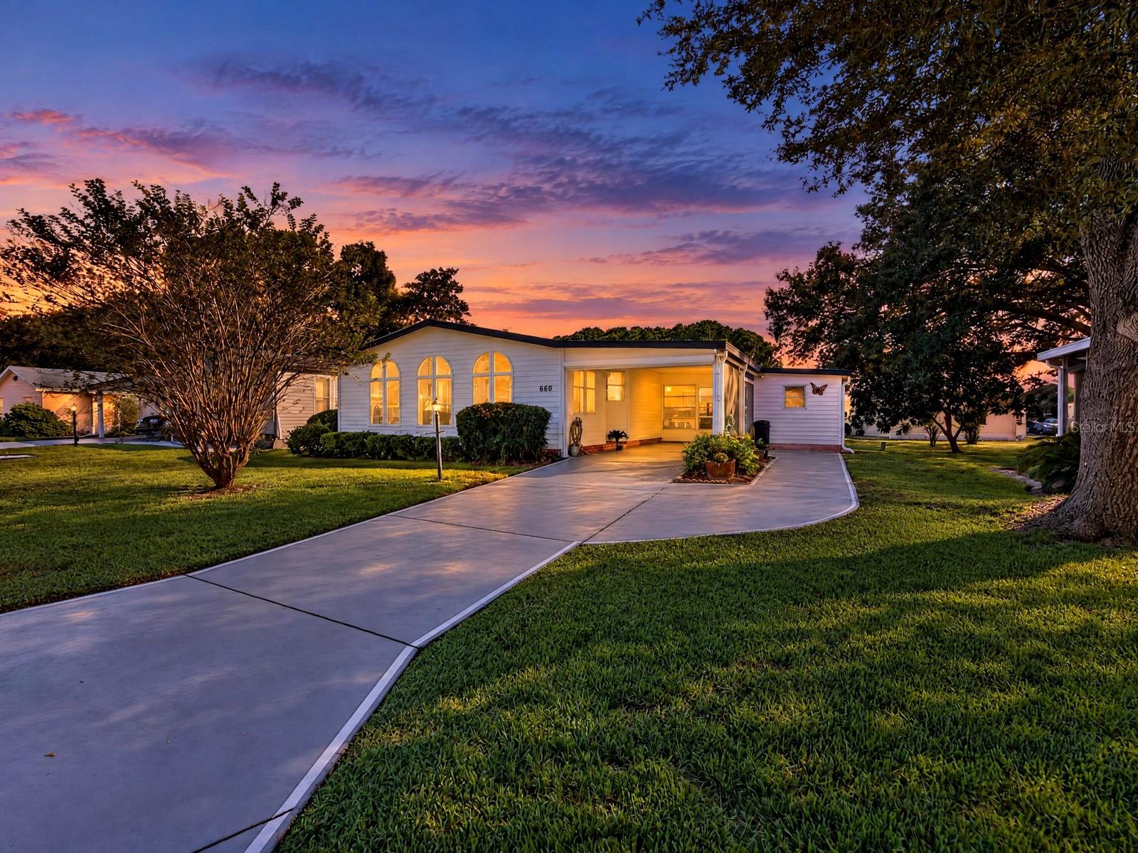 660 RAINBOW BOULEVARD, The Villages, FL 32159
