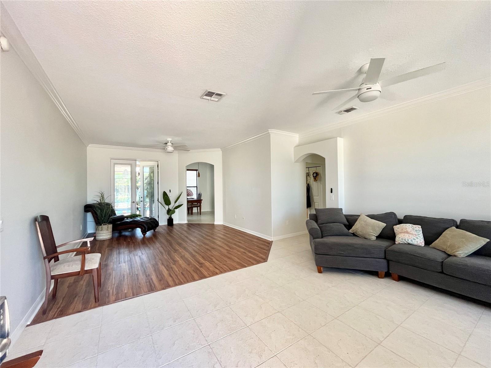 15681 SW 16TH TERRACE, Ocala, FL 34473