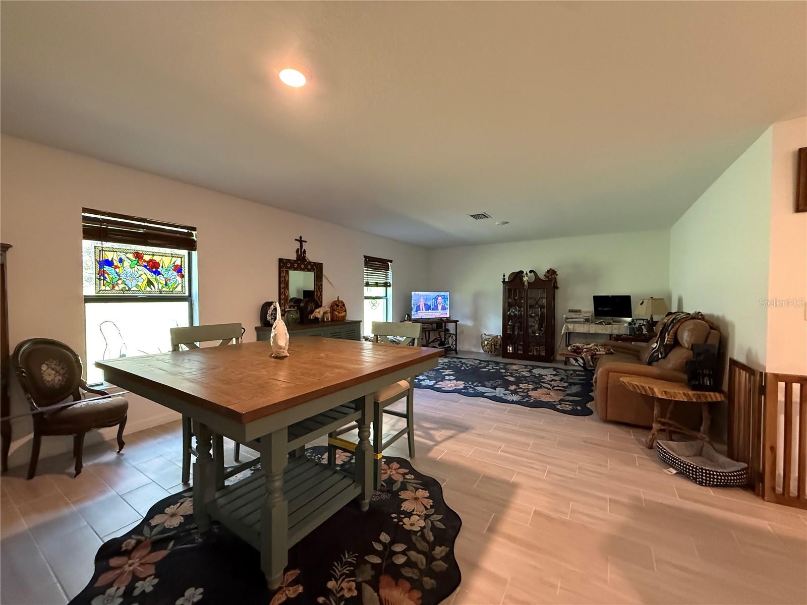 589 W DUQUET PLACE, Citrus Springs, FL 34434