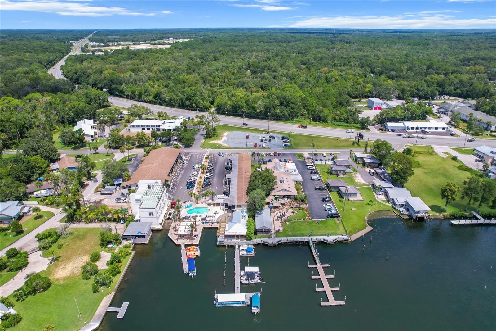 222 NE 1ST AVENUE, Crystal River, FL 34429