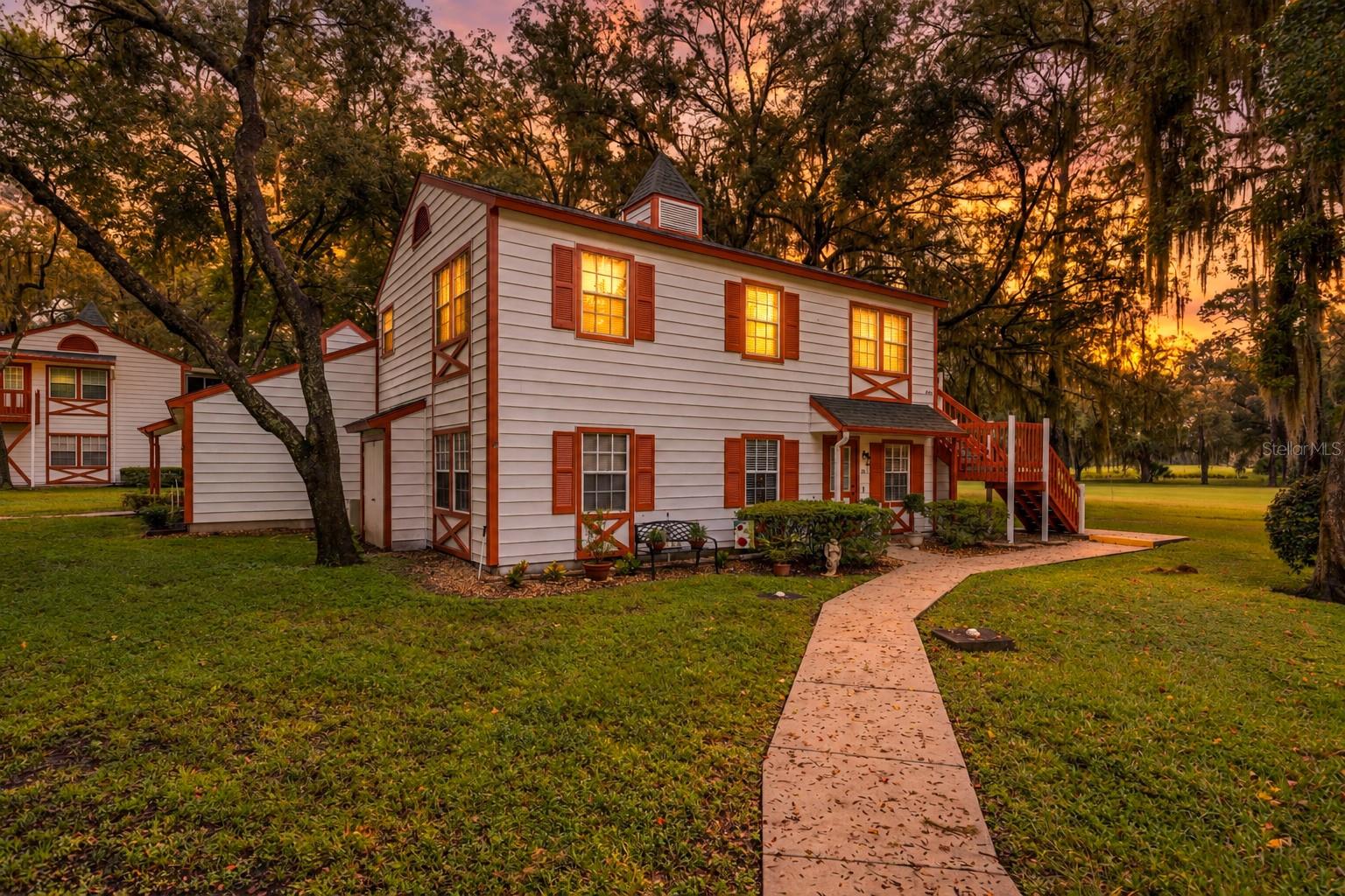 7958 MIDWAY DRIVE TERRACE, #P201, Ocala, FL 34472