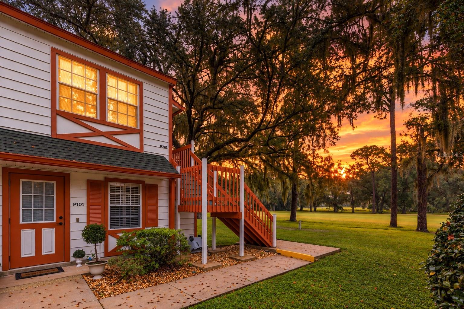 7958 MIDWAY DRIVE TERRACE, #P201, Ocala, FL 34472