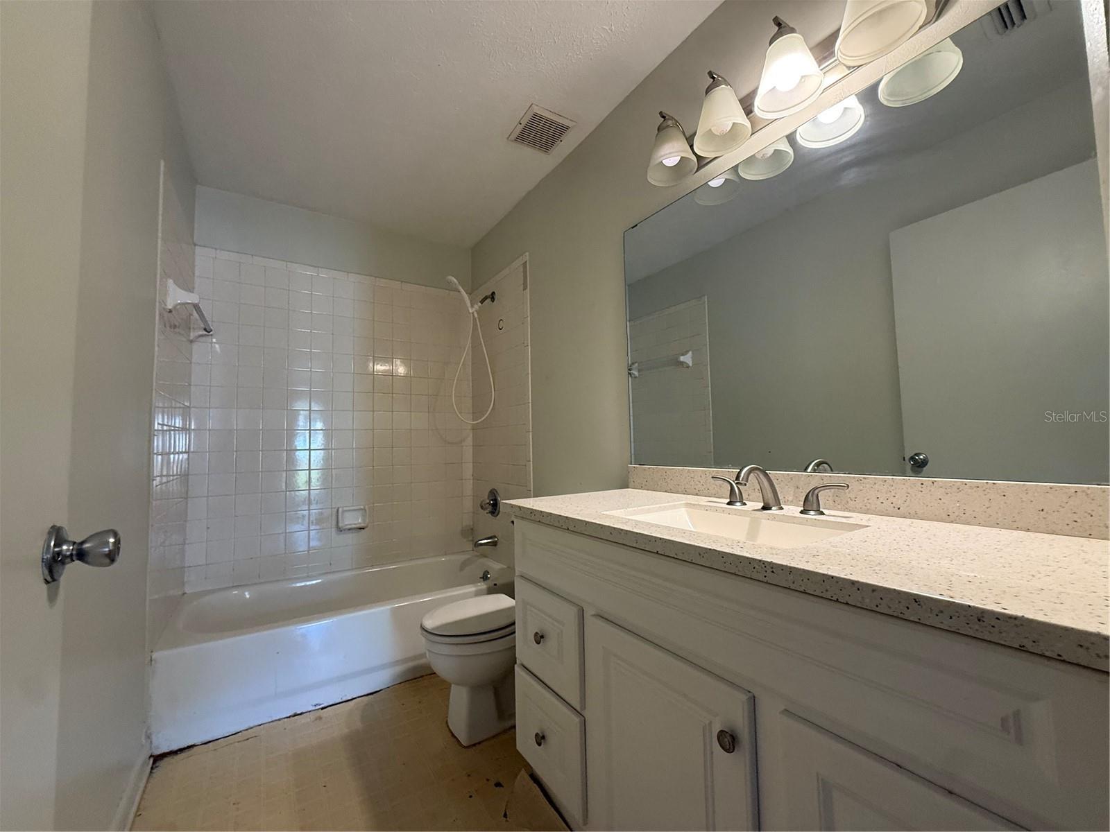3900 SE 17TH COURT, Ocala, FL 34480