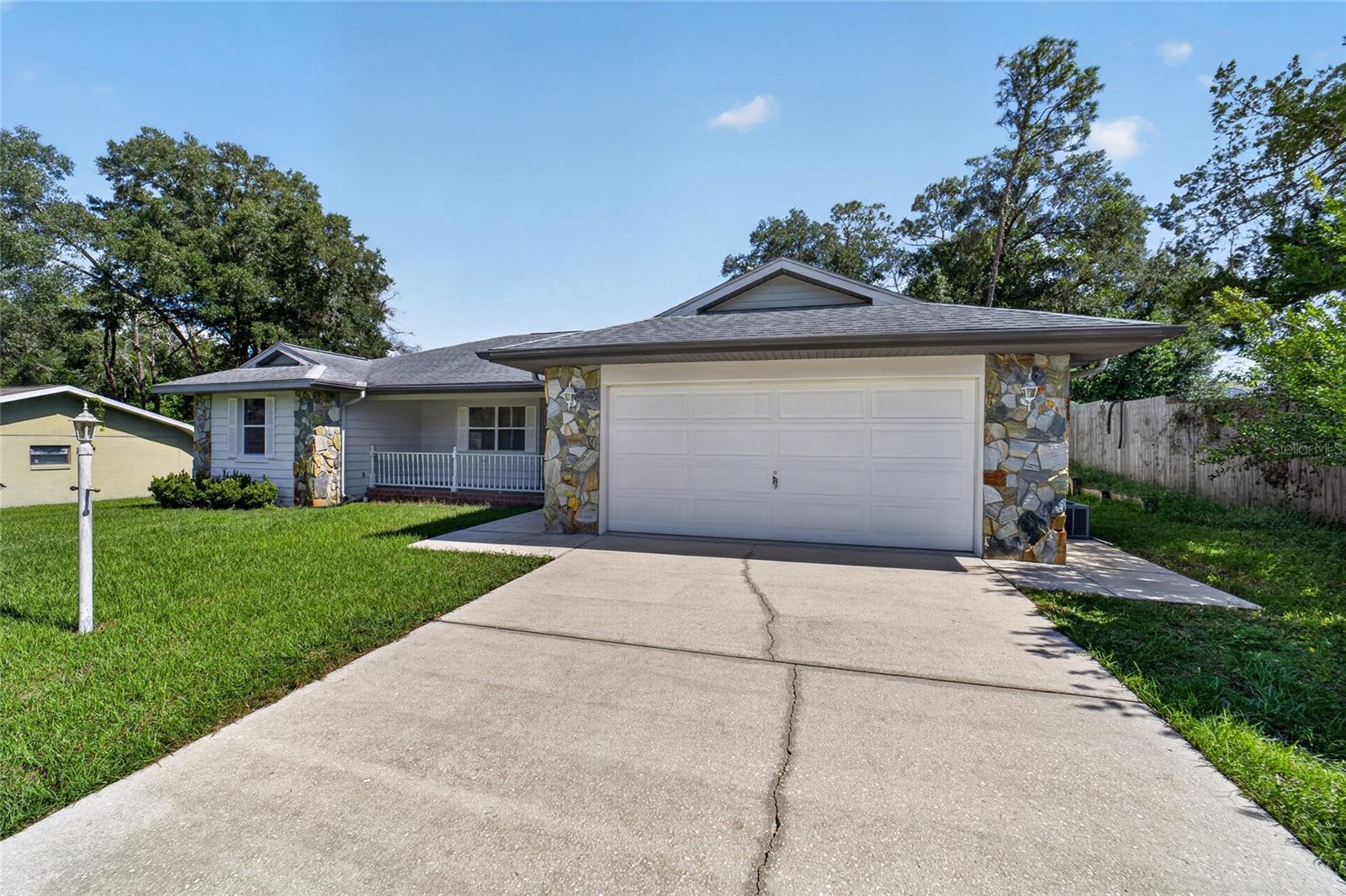 936 MAPLE AVENUE, Inverness, FL 34452
